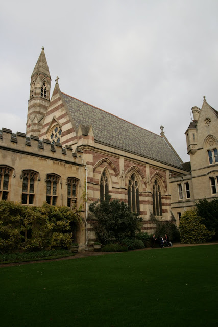 Средневековое учебное здание Оксфорда
